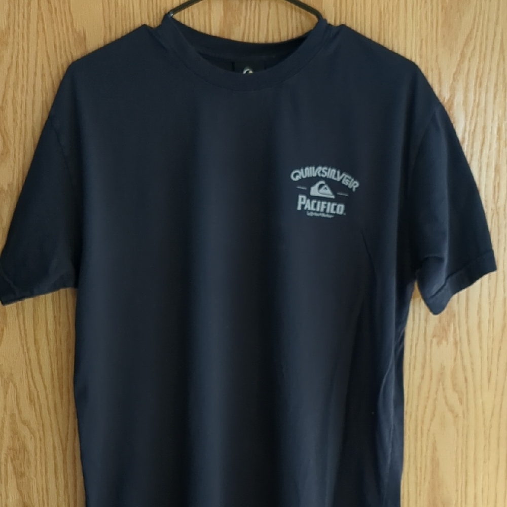 Quiksilver x Pacifico T Shirt